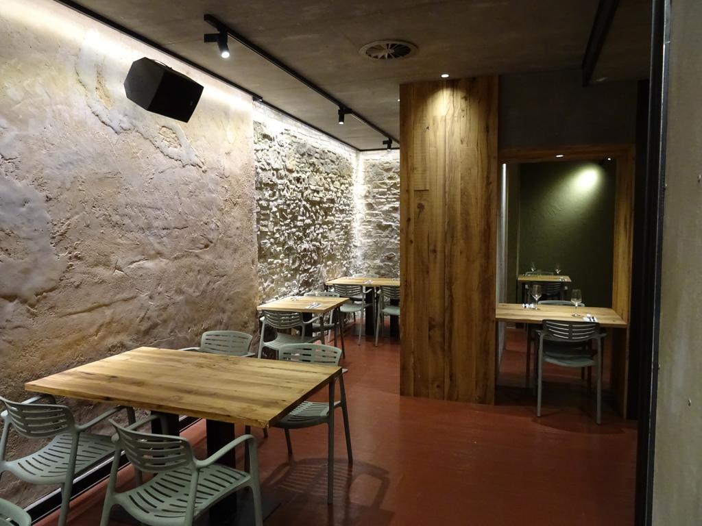 Bearan Bar & Rooms ปัมโปลนา ภายนอก รูปภาพ