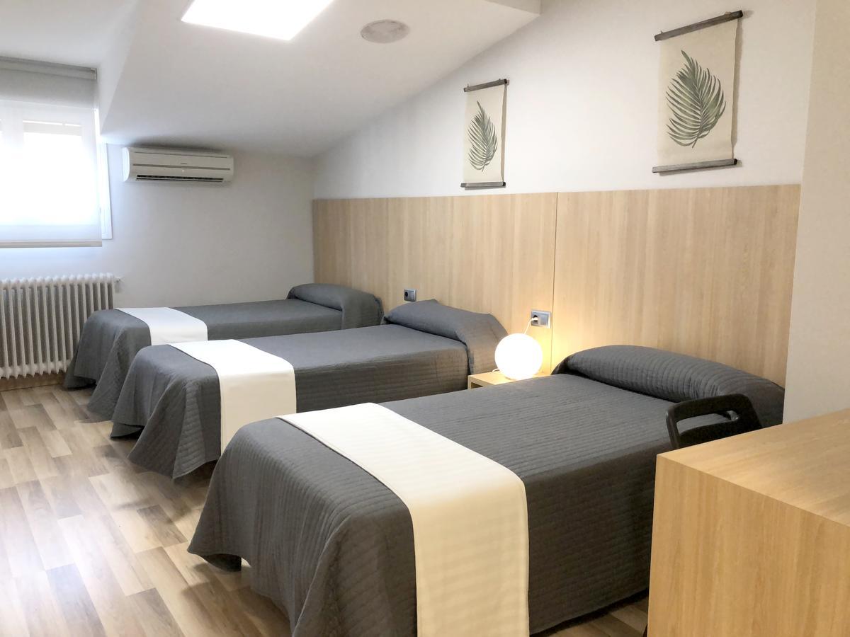 Bearan Bar & Rooms ปัมโปลนา ภายนอก รูปภาพ